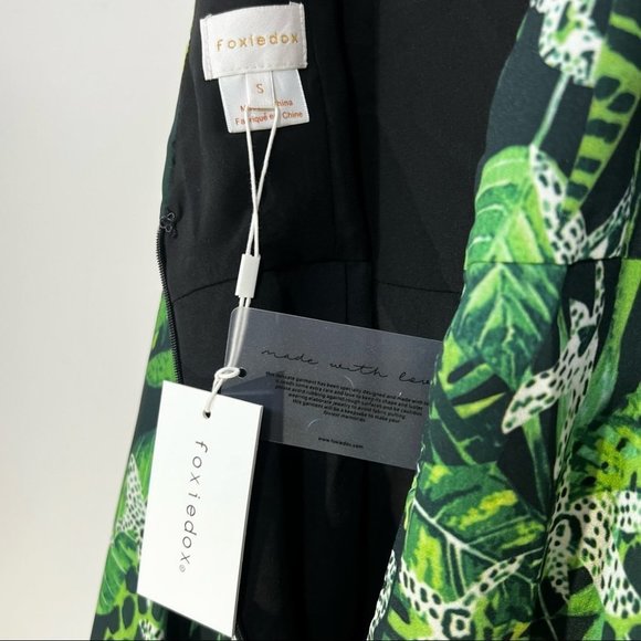 Foxiedox Maxi Dress - Picture 2 of 7